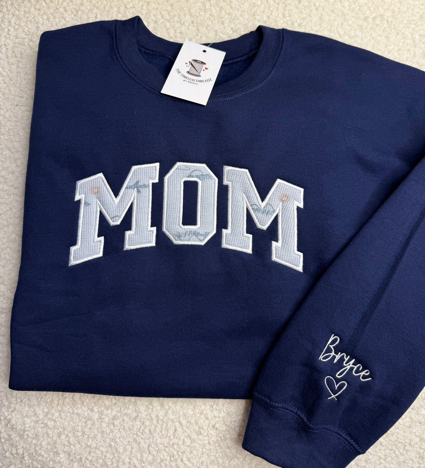 MAMA/MOM Embroidered Applique Keepsake Crewneck Sweatshirt
