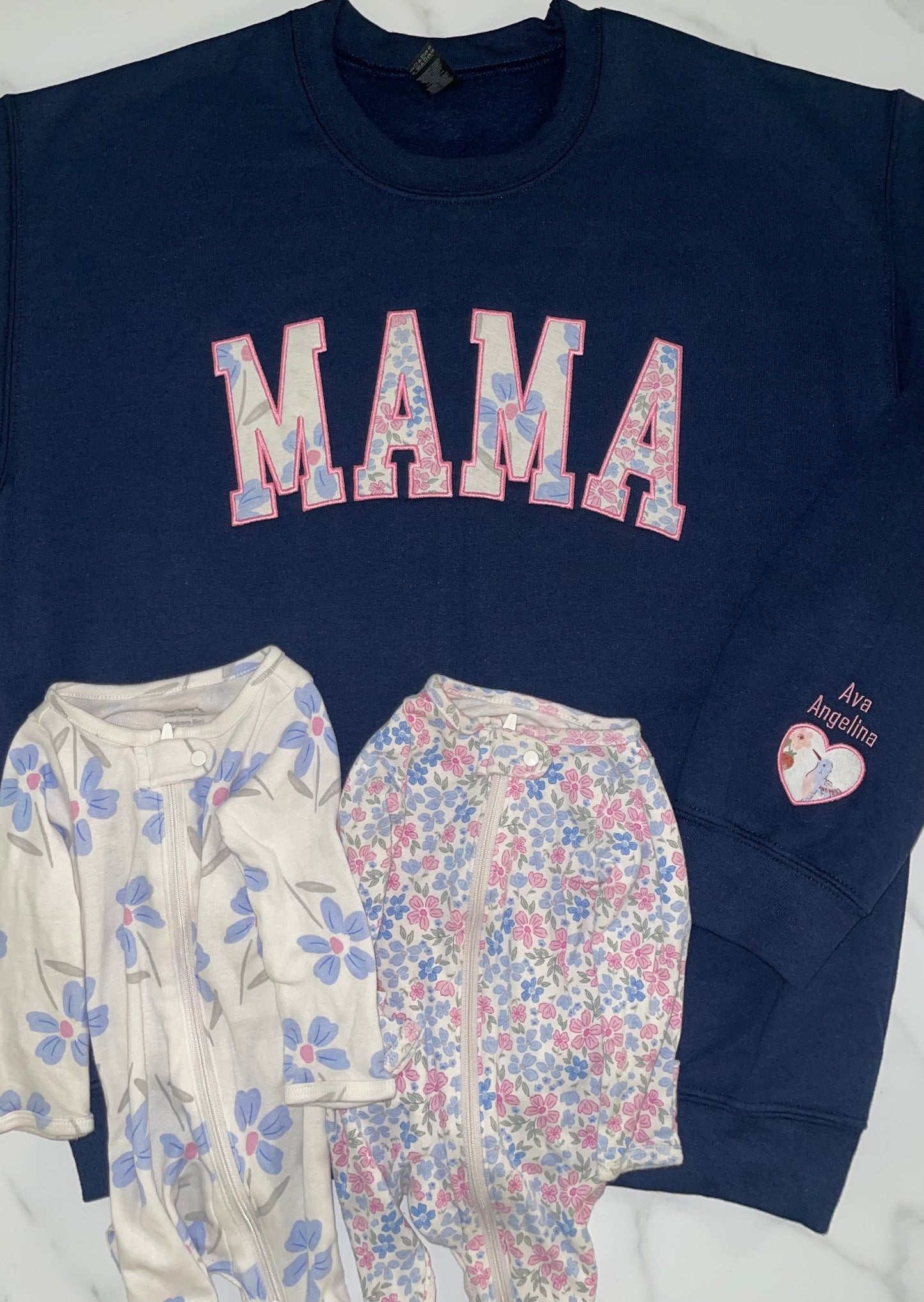 MAMA/MOM Embroidered Applique Keepsake Crewneck Sweatshirt